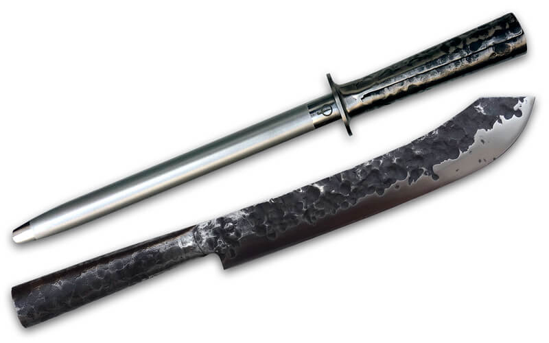 Forged Brute Slagersmes & Aanzetstaal Set